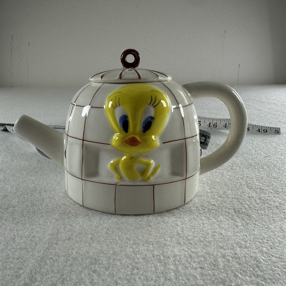 Vintage 1997 Giftco Warner Bros‎ Tweety Bird Ceramic Teapot Lid Looney Tunes